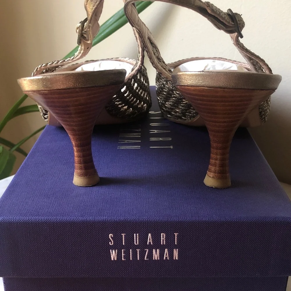 Stuart Weitzman Metallic Woven Slingback Kitten Heels in Gold